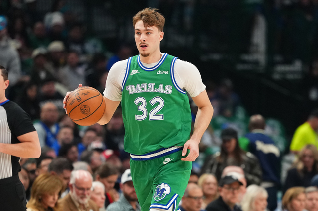 开云官网-独行侠vs马刺前瞻：弗拉格再战文班亚马，马刺背靠背作战遇考验